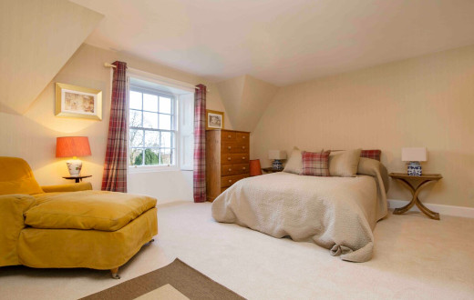 KILRIE HOUSE ATTIC APARTMENT