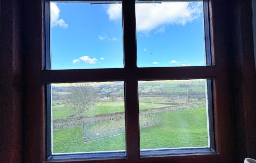 Historic Oak Beamed Apartment Sleeping 5 Bradfield