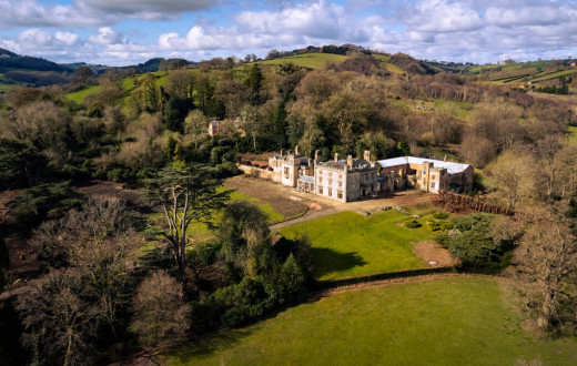 Stay in  a Stately  Home 3
