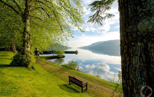 TWO BEDROOM APARTMENT WITH VIEWS OVER LOCH NESS