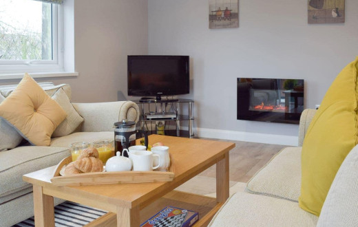 Firstone Holiday Cottages - Oak Cottage