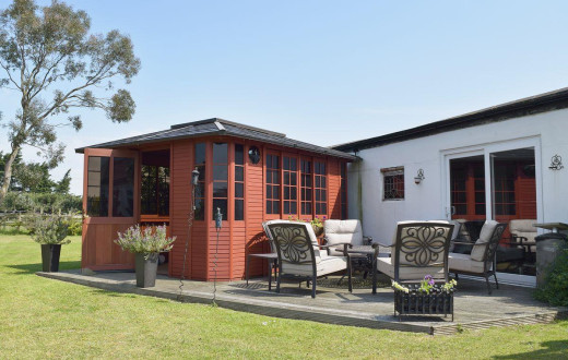 Leanda Lodge