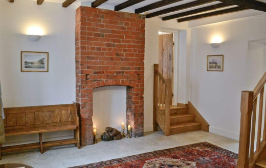 Castle Properties - The Grooms Cottage