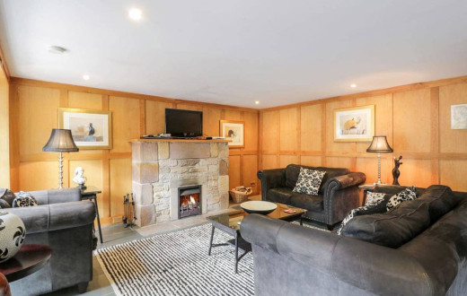 Coach House
