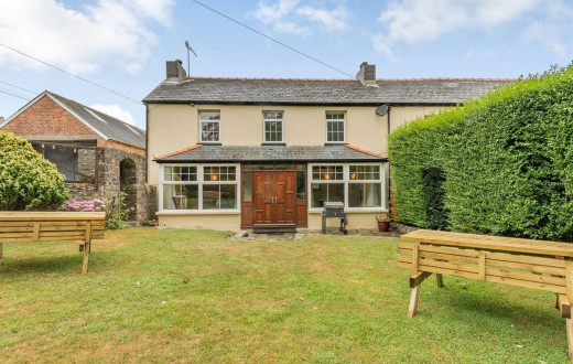 Y Gwesty Bach Cottages- Y Gwesty Bach
