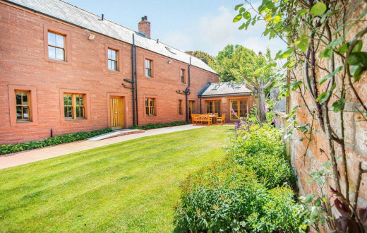 Corby Castle - Garden Cottage