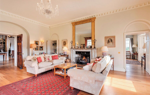 Tamar Castle - Eleven Bedroom Castle Sleeps 22