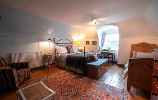 Large Group Luxury Manor House: Sleeps 16-52: Party Yurt Private Spa Catering