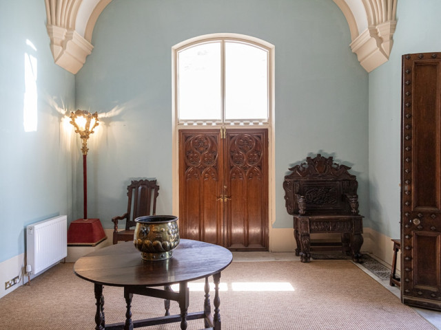 Gallery image
