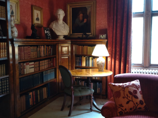 Gallery image