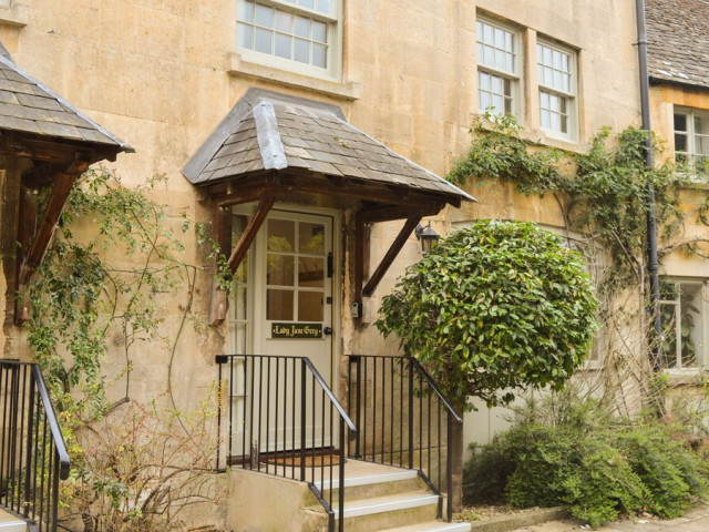 Gallery image