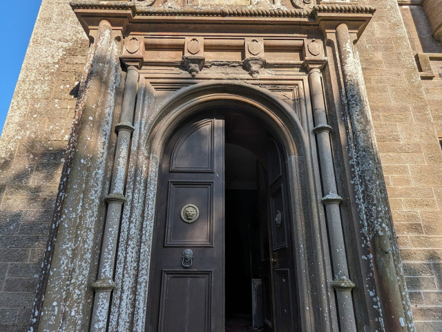 Gallery image