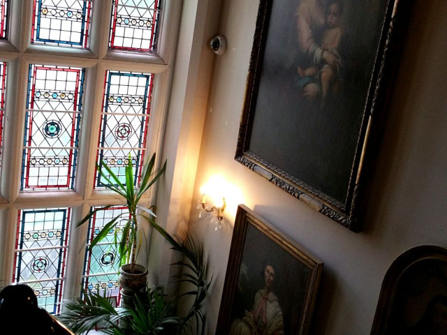 Gallery image