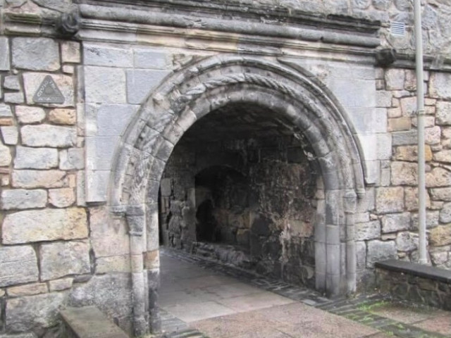Gallery image